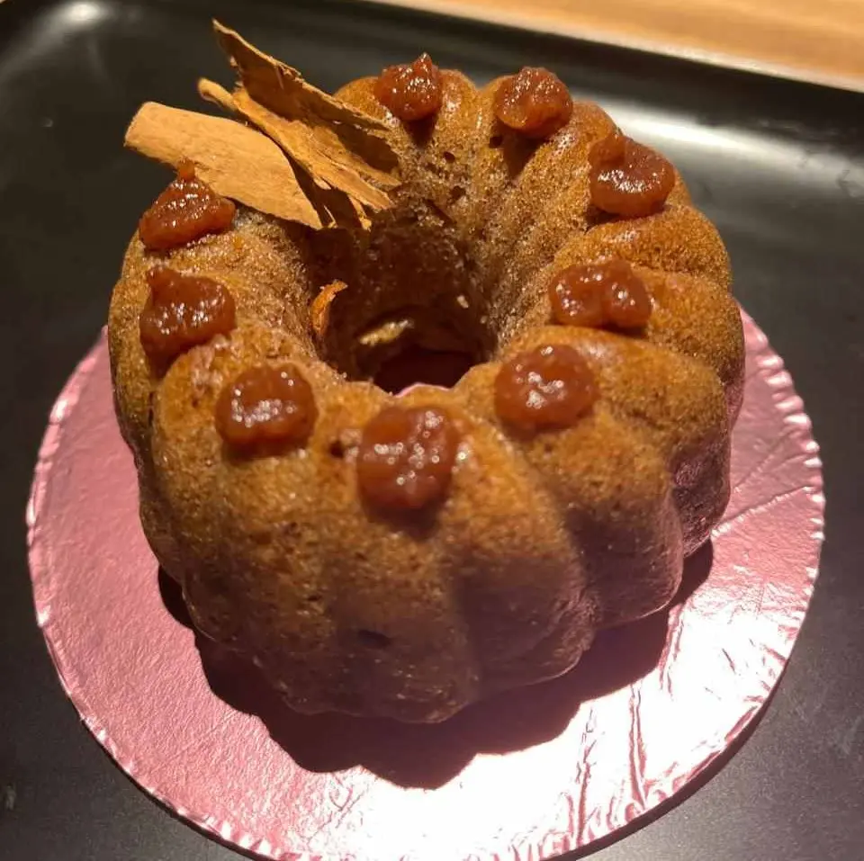 Torta vegana de manzana y canela personal