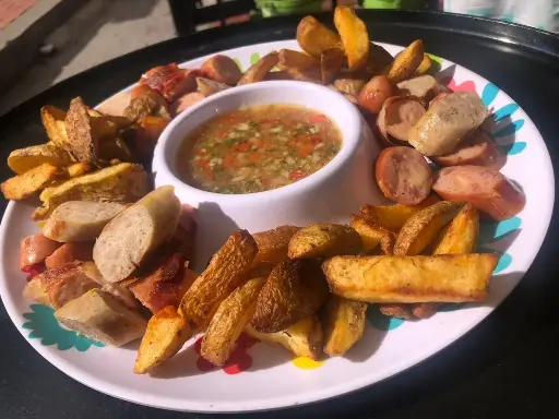[HAB-145] Picada de Salchichas Deutch